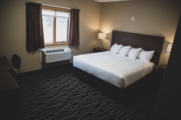 Two Room King Suite Photo 2